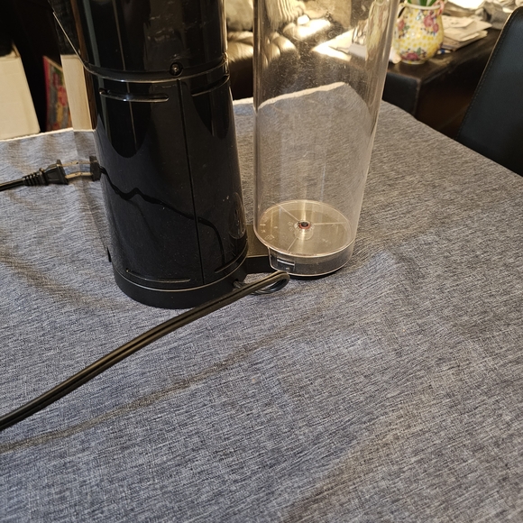 Black Coffee Machine - Picture 6 of 6